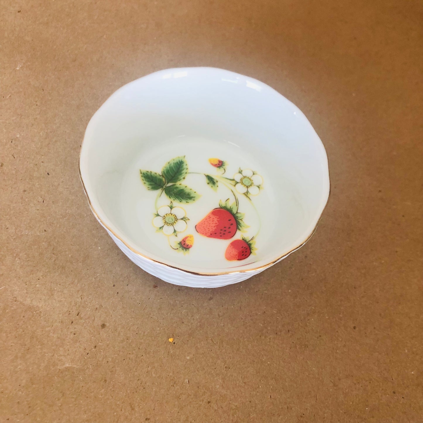 John Wagner & Sons small porcelain strawberry dish